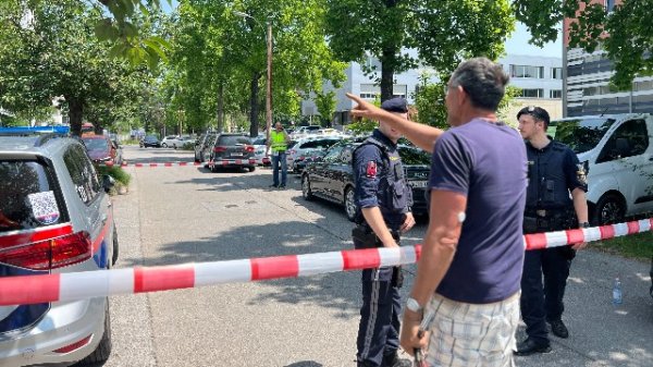 中祥配资 奥地利校园枪击事件造成至少10人死亡